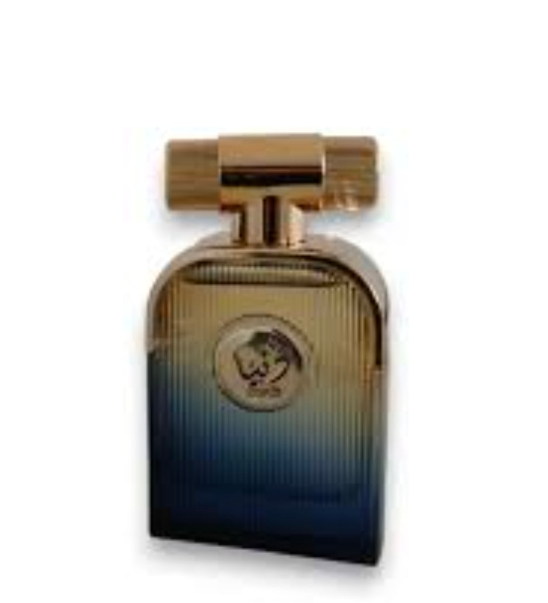 Zakat Dunia Chamylo (Eau de Parfum – 100ml)A qué huele?: Una mezcla adictiva de arándanos jugosos, canela, madera de cedro y un fondo limpio de gamuza. Para hombre
