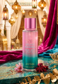 Velvet Bohemia de Victoria's Secret pertenece a la familia olfativa Ámbar Especiada (u Oriental Especiada). Es una fragancia rica, sensual, cálida y sofisticada con un marcado carácter floral-especiado.      100% Original