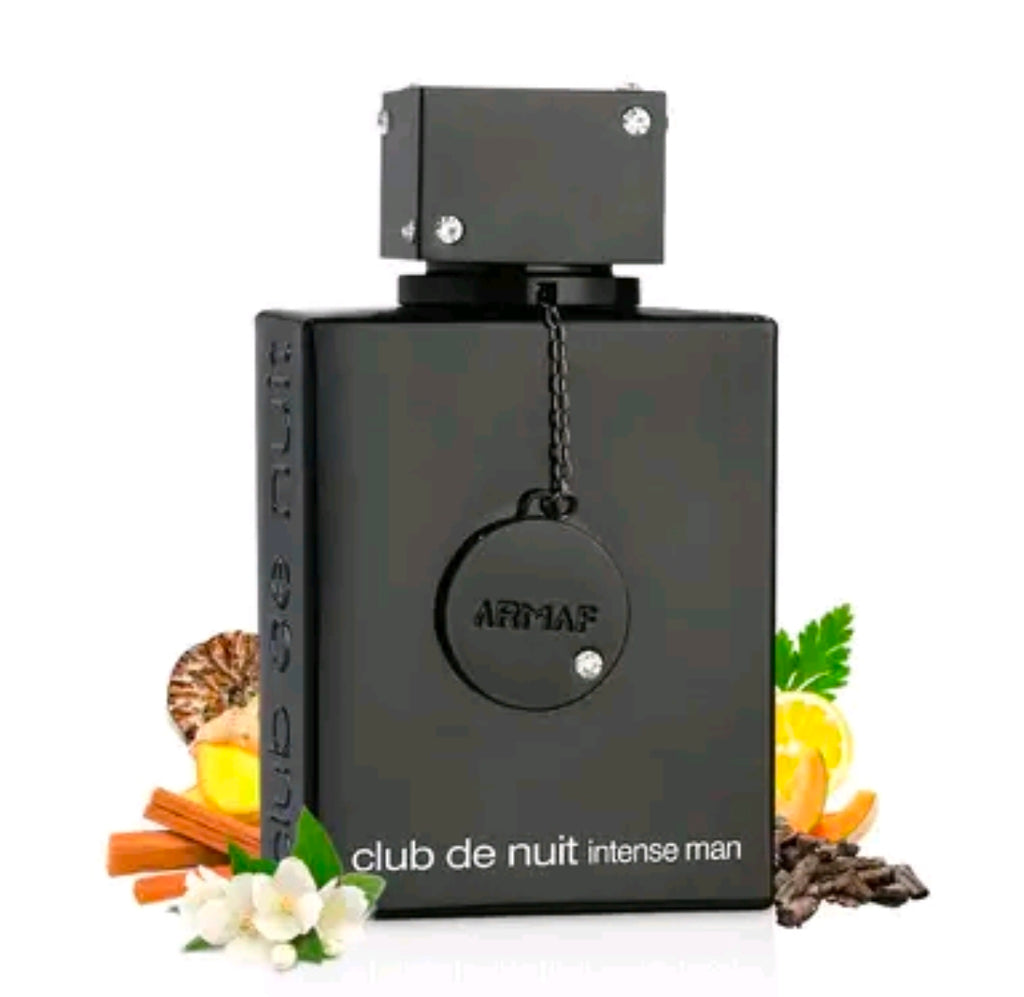 Su duración es sobresaliente (fácilmente supera las 8 horas en piel) proyección es pesada, lo que significa que te harás notar al llegar a cualquier lugar.base cálida, masculina y duradera de almizcle, ámbar gris, pachulí y un toque dulce. 100% Original.