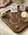 Cadena para mujer con baño de oro.