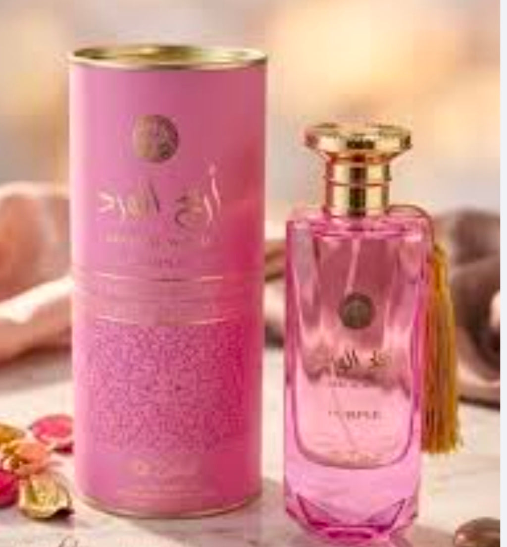Perfume Areej Al Ward Purple por Zakat - 100 ml de Pura Sofisticación 💜 Bayas dulces y cítricos frescos.Violetas, rosas y jazmín.Fondo (Lo que perdura): Ámbar, almizcle y un toque de madera de oud.🥰✨️