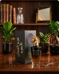Black Horse Oud de Al-Rehab (o versiones árabes similares inspiradas en este estilo) es una fragancia masculina que destaca por una mezcla equilibrada de frescura cítrica y una base profundamente cálida y amaderada. Inspiración.