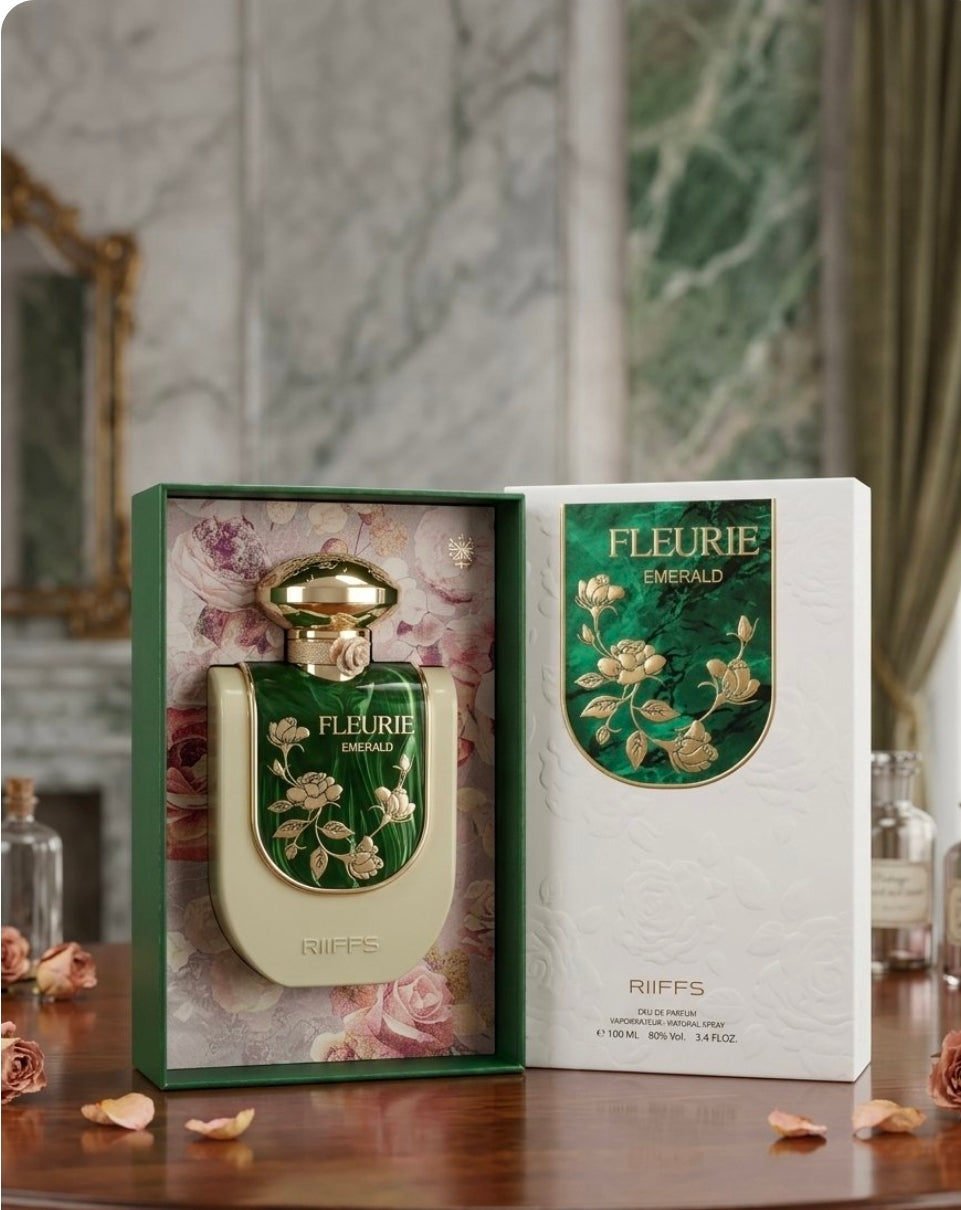 Fleurie Emerald Green de Riiffs Perfumes es una fragancia femenina catalogada dentro de la familia Oriental Vainilla / Gourmand Especiada. Su aroma se caracteriza por equilibrar una salida cítrica y herbal vibrante. Para mujer.
