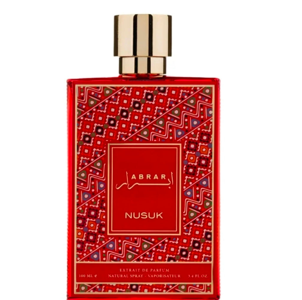 ✨ SET DE PERFUMERÍA ÁRABE DE LUJO – NUSUK ✨
Descubre el poder y la seducción de la alta perfumería de los Emiratos Árabes Unidos con este exclusivo set de regalo, diseñado para quienes buscan una estela inolvidable, sofisticada y de larguísima duración.