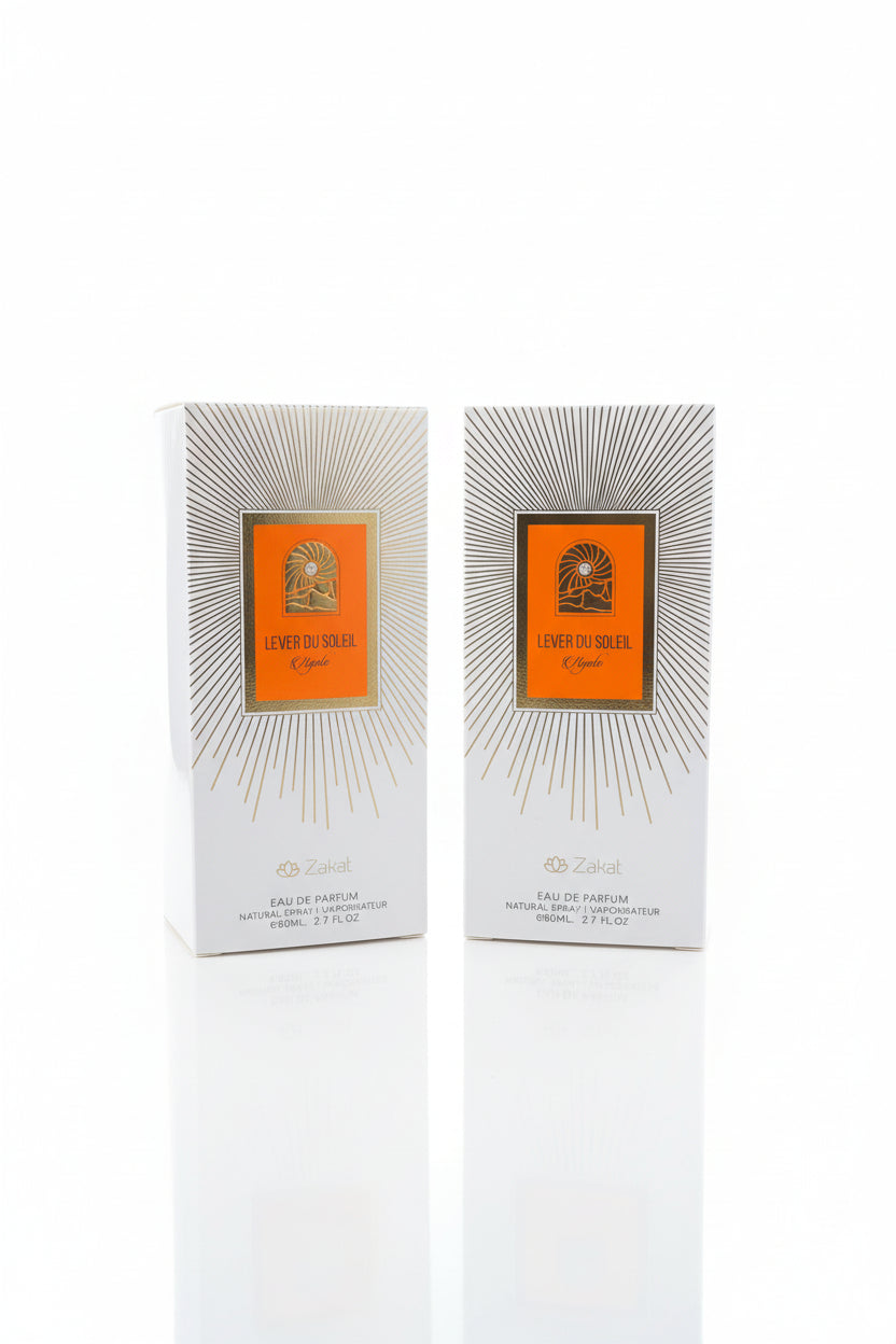 Lever Du Soleil Agate de Zakat es una fragancia árabe unisex que pertenece a la familia olfativa Ambarada Frutal. melocotón (durazno) dulce, naranja sanguina cítrica y un toque fresco de hojas verdes. 100% Original.